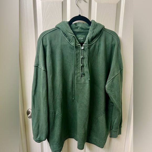 aerie Tops - Aerie Forest Green Pullover Hoodie Size Medium